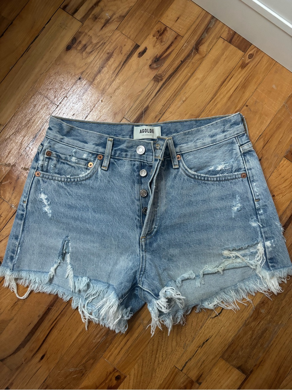 AGOLDE Light Wash Frayed Hem High-Rise Denim Shorts - Picture 4 of 4